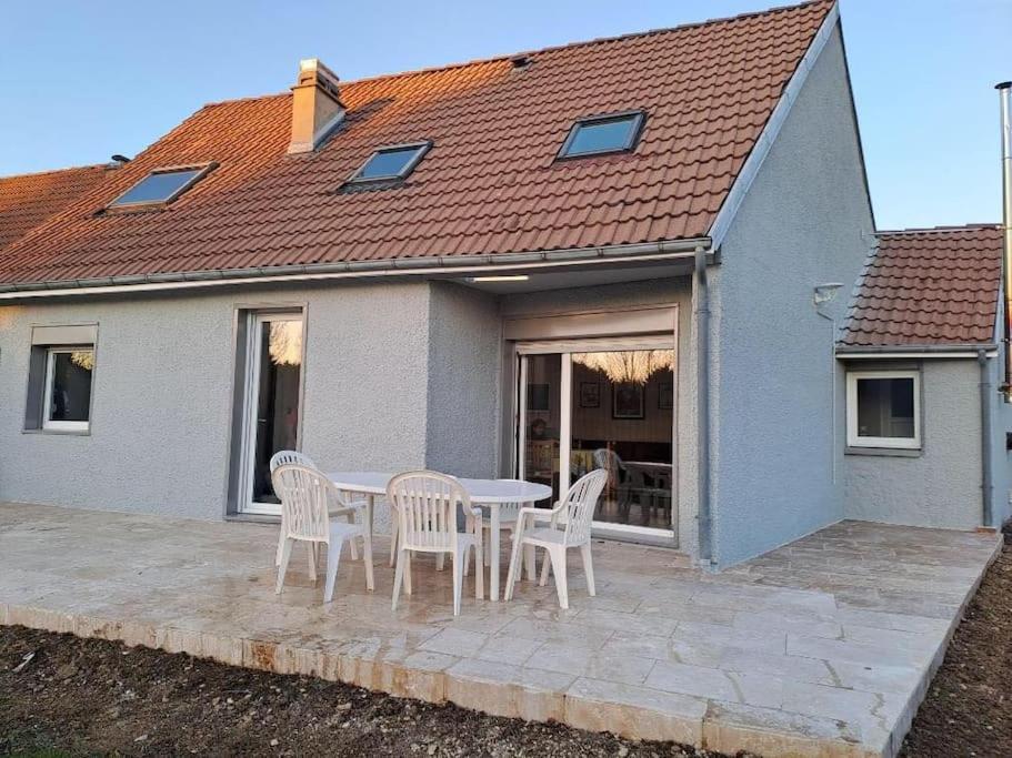 Gite Les Pareurs La Ferte-Mace Exteriör bild